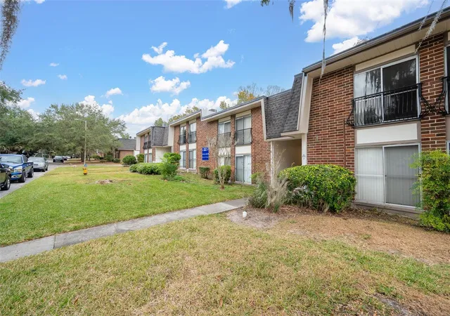 1st image of 1700 Sw 16Th Ct #C25, Gainesville, FL 32608 | MLS# GC535603