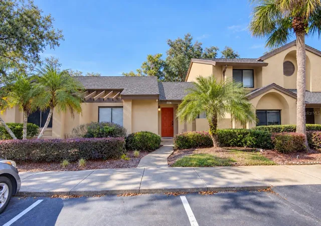 Photo 1 of Townhouse for sale at 506 Club Dr, Winter Springs, FL 32708 | MLS# O6362326 | Listing updated on 2026-09-23