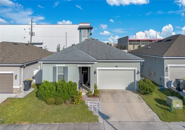 Photo 3 of Single family home for sale at 354 Casa Verano Ln, Davenport, FL 33897 | MLS# S5138964 | Listing updated on 2026-09-01
