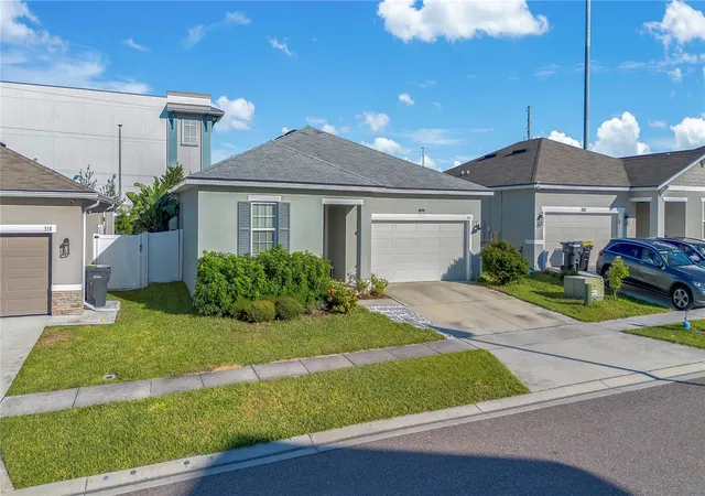 Photo 4 of Single family home for sale at 354 Casa Verano Ln, Davenport, FL 33897 | MLS# S5138964 | Listing updated on 2026-09-01