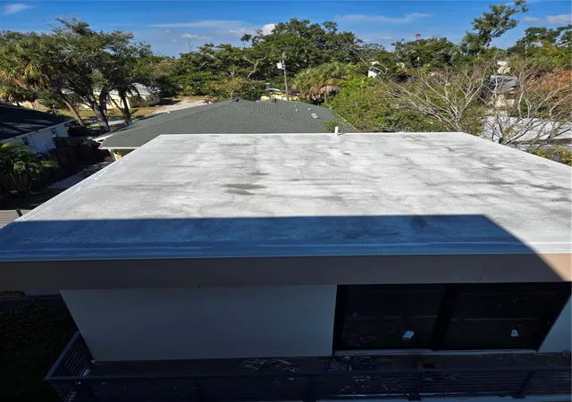 11th image of 1755 8th St #West, Sarasota, FL 34236 | MLS# A4672875
