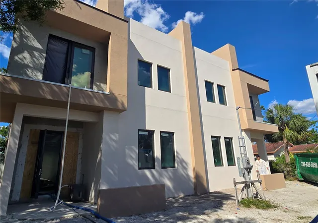 4th image of 1755 8Th St #West, Sarasota, FL 34236 | MLS# A4672875