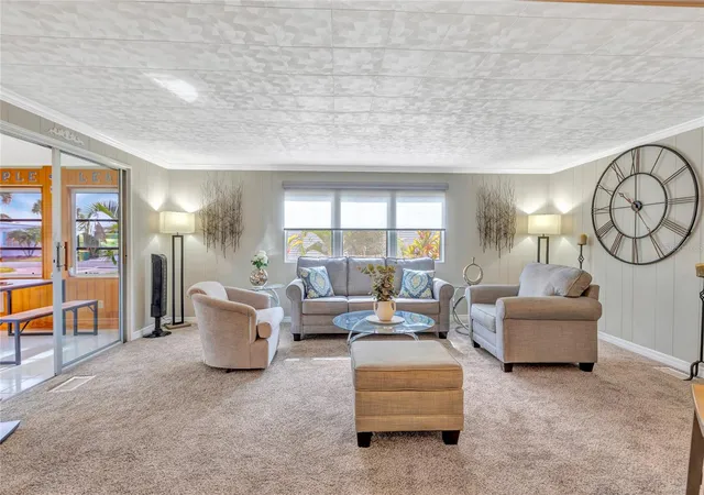 Photo 2 of Manufactured home for sale at 2100 Kings Hwy #289, Punta Gorda, FL 33980 | MLS# C7518067 | Listing updated on 2026-10-02