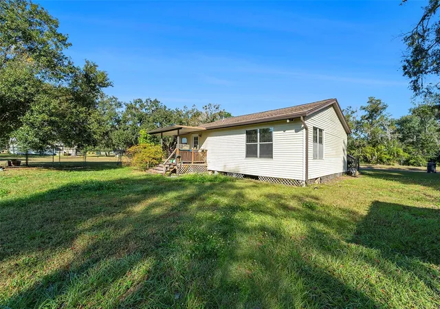 3rd image of 2215 Wallace Rd, Lutz, FL 33549 | MLS# TB8450439