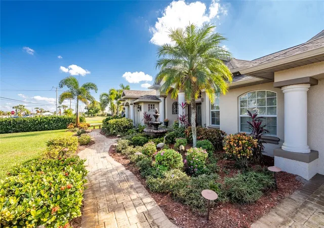 2nd image of 290 Rotonda Blvd E, Rotonda West, FL 33947 | MLS# A4672932