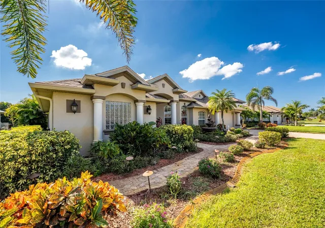 3rd image of 290 Rotonda Blvd E, Rotonda West, FL 33947 | MLS# A4672932