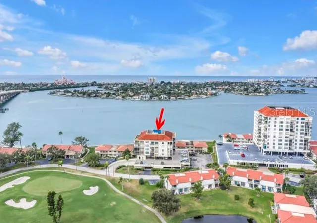 Homes for sale in Saint Petersburg, FL | 6279 Sun Boulevard, Saint Petersburg, FL 33715 | Houzeo