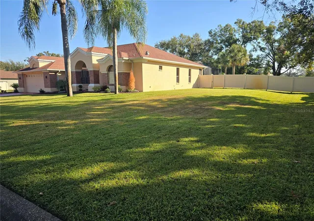 3rd image of 1030 Rowland Pickert Ln, Lutz, FL 33548 | MLS# TB8450545
