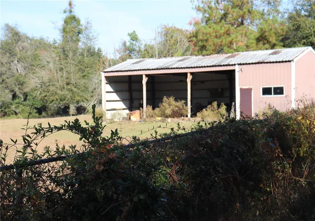 Photo 1 of Land for sale at 8340 Sw 35th Avenue, Ocala, FL 34476 | MLS# OM714003 | Listing updated on 2025-11-26
