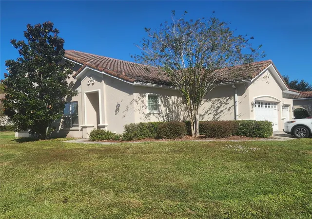 3rd image of 2852 Eastham Ln, Kissimmee, FL 34741 | MLS# S5139025