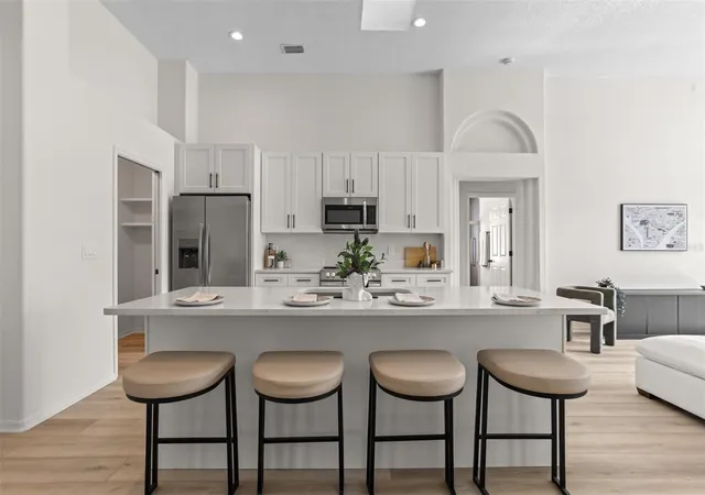 3rd image of 1734 Powder Ridge Dr, Valrico, FL 33594 | MLS# TB8450710
