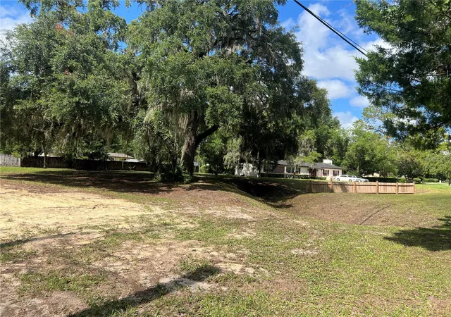 Photo 2 of Land for sale at 1456 Se 22nd Avenue, Gainesville, FL 32641 | MLS# GC535633 | Listing updated on 2025-11-23