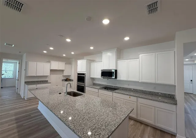 Photo 2 of Single Family Residence at 2761 SW 175th Loop, Ocala, FL 34473 | MLS# O6362755 | | Sold on 2026-03-09