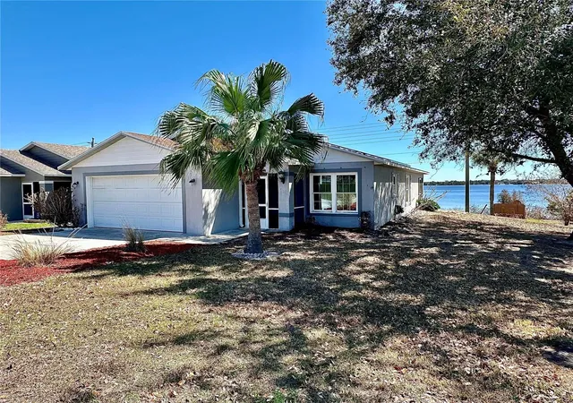 Photo 1 of Single family home for sale at 802 Marcia Loop, Winter Haven, FL 33884 | MLS# P4937120 | Listing updated on 2026-06-01
