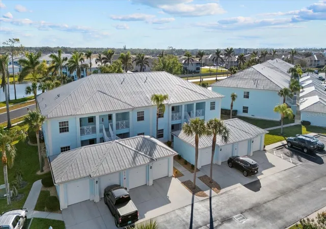 Homes for sale in North Port, FL | 5747 Sabal Trace Drive, North Port, FL 34287 | Houzeo