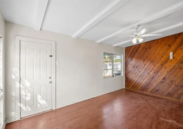 Homes for sale in Saint Petersburg, FL | 7117 15Th St N, Saint Petersburg, FL 33702 | MLS# TB8450975