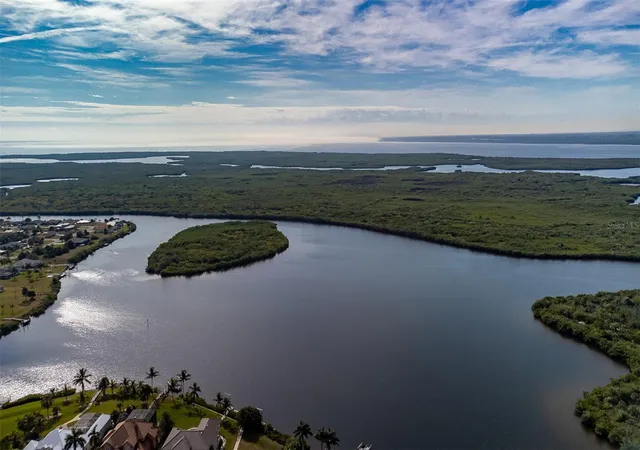 Photo 3 of Single family home for sale at 17479 Ohara Dr, Port Charlotte, FL 33948 | MLS# C7518141 | Listing updated on 2026-10-26