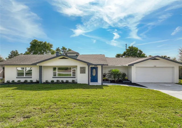 Photo 1 of Single family home for sale at 2680 Palmetto Rd, Mount Dora, FL 32757 | MLS# O6362952 | Listing updated on 2026-10-04