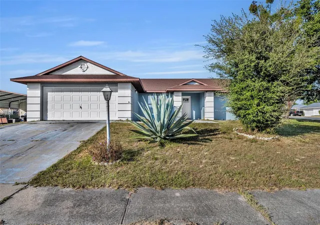 Photo 1 of Single family home for sale at 15215 Sw 39th Circle, Ocala, FL 34473 | MLS# TB8451103 | Listing updated on 2026-08-11