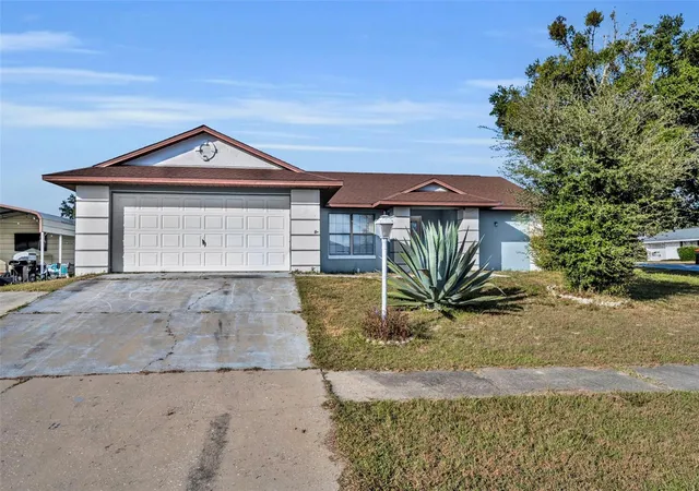 Photo 3 of Single family home for sale at 15215 Sw 39th Circle, Ocala, FL 34473 | MLS# TB8451103 | Listing updated on 2026-08-11
