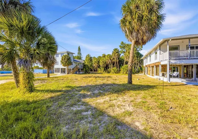 Photo 4 of Land for sale at 3461 Cyclone Dr, Weeki Wachee, FL 34607 | MLS# W7881013 | Listing updated on 2026-08-01