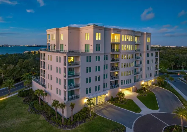 4th image of 8 Palm Ter #605, Belleair, FL 33756 | MLS# TB8451166