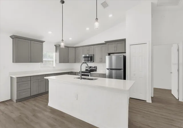 Photo 3 of Sale Pending at 14923 SW 66th Avenue Rd, Ocala, FL 34473 | MLS# O6363077 | Listing updated on 2026-10-07