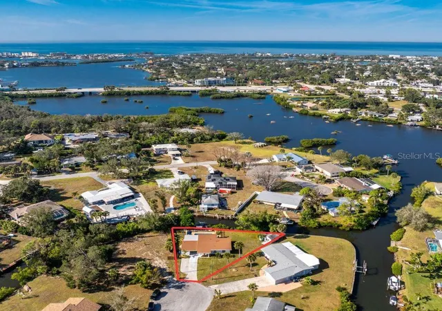 Single family home for sale at 501 Canal Wy, NOKOMIS, FL 34275 | MLS# N6141670