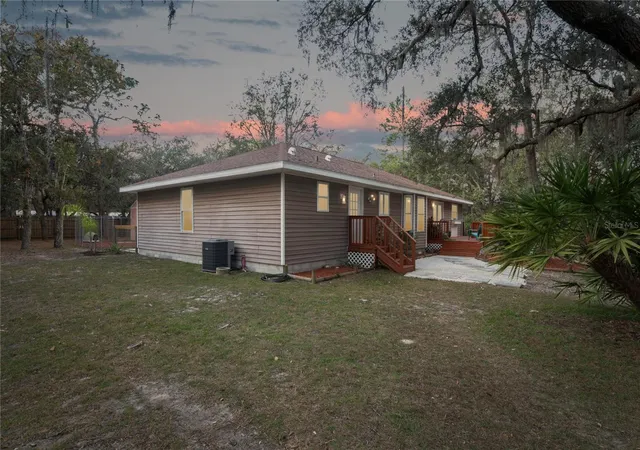 5th image of 11185 Cleever St, Weeki Wachee, FL 34614 | MLS# W7881024