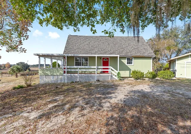 1st image of 13590 Se 120th St, Dunnellon, FL 34431 | MLS# OM714150