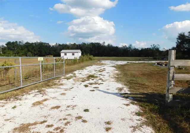 Land for sale at 2460 NW Garvin Ave, ARCADIA, FL 34266 | MLS# C7518208