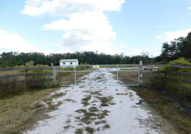 Photo 1 of Land for sale at 2460 NW Garvin Ave, Arcadia, FL 34266 | MLS# C7518208 | Listing updated on 2026-09-19