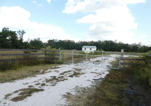 Photo 2 of Land for sale at 2460 NW Garvin Ave, Arcadia, FL 34266 | MLS# C7518208 | Listing updated on 2026-09-19