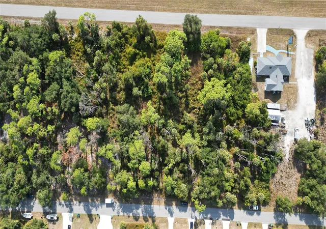 2nd image of 380 Tamiami Trl, Port Charlotte, FL 33953 | MLS# C7518257