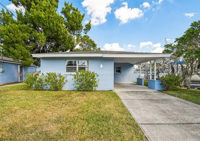 3rd image of 4911 Floramar Ter, New Port Richey, FL 34652 | MLS# TB8451487