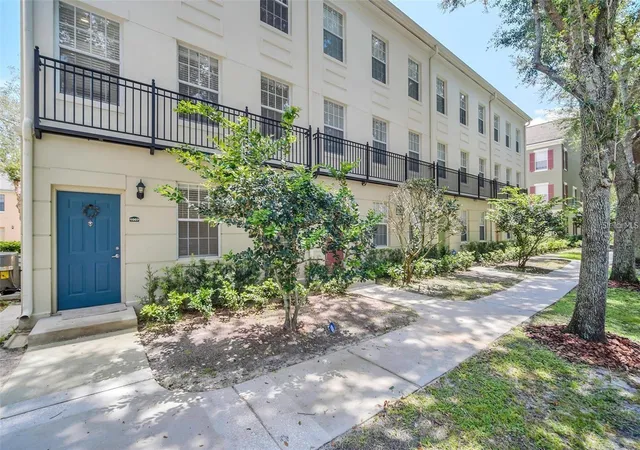 Homes for sale in Kissimmee, FL | 1007 Siena Park Blvd E, Kissimmee, FL 34747 | MLS# O6363346