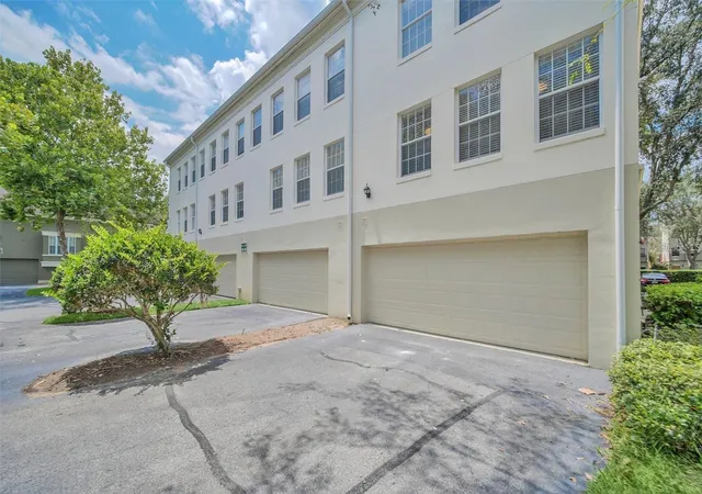 Homes for sale in Kissimmee, FL | 1007 Siena Park Blvd E, Kissimmee, FL 34747 | MLS# O6363346
