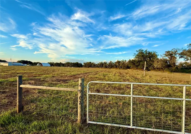 1st image of 2902 Se Piggyback Rd, Arcadia, FL 34266 | MLS# A4673434