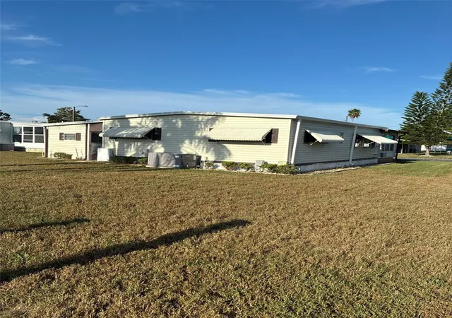 4th image of 3211 Lanark Dr, Holiday, FL 34690 | MLS# W7881063