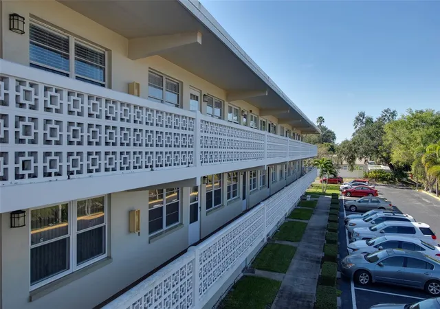 Photo 1 of Condo for sale at 8101 11Th St N #319, Saint Petersburg, FL 33702 | MLS# TB8451726 | Listing updated on 2026-10-29