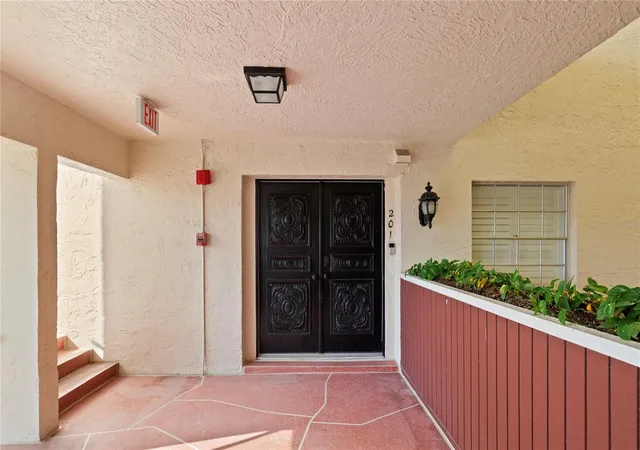 2nd image of 2900 Gulf Blvd #201, Belleair Beach, FL 33786 | MLS# TB8451738