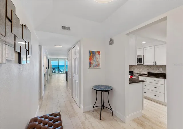 4th image of 2900 Gulf Blvd #202, Belleair Beach, FL 33786 | MLS# TB8451747