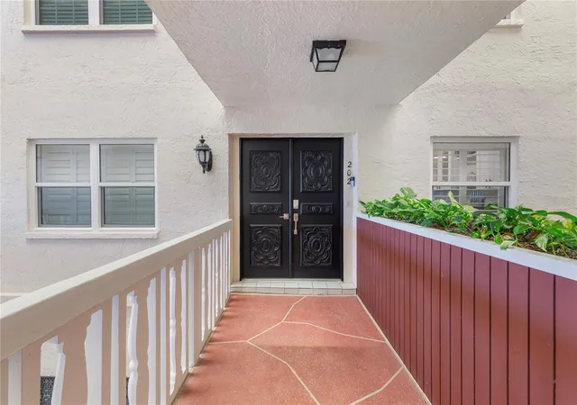 2nd image of 2900 Gulf Blvd #202, Belleair Beach, FL 33786 | MLS# TB8451747