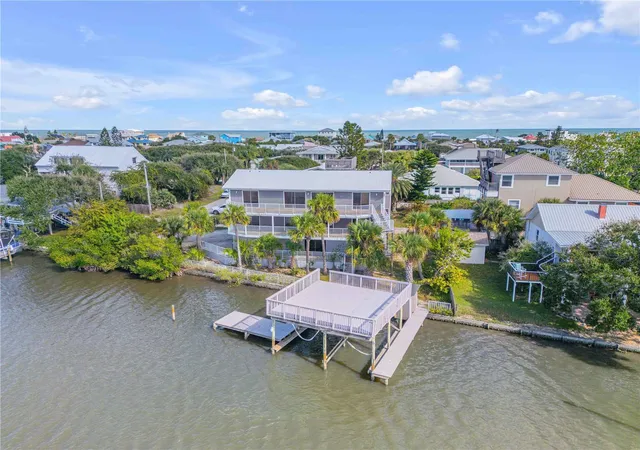 Photo 2 of Single family home for sale at 824 Eel Ave, New Smyrna Beach, FL 32169 | MLS# NS1086714 | Listing updated on 2026-07-08