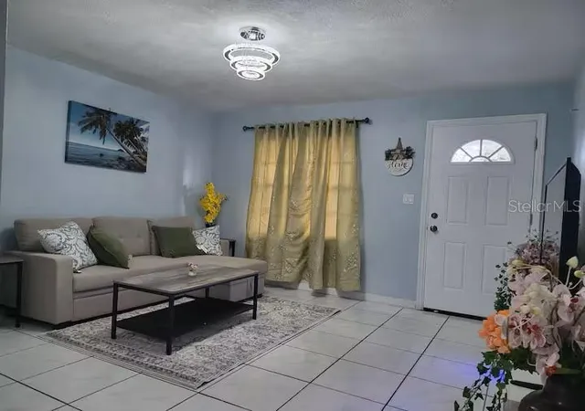 Homes for sale in St Petersburg, FL | 3552 38Th Ave N, St Petersburg, FL 33713 | MLS# TB8451757