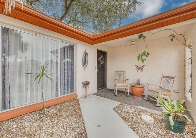 4th image of 3322 Fairmount Dr, Holiday, FL 34691 | MLS# TB8451894