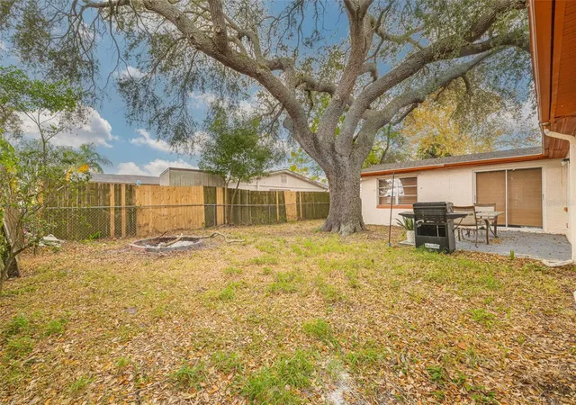 5th image of 3322 Fairmount Dr, Holiday, FL 34691 | MLS# TB8451894