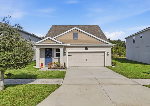 Photo 2 of Single family home for sale at 4303 Seven Canyons Dr, Kissimmee, FL 34746 | MLS# L4957573 | Listing updated on 2026-07-01