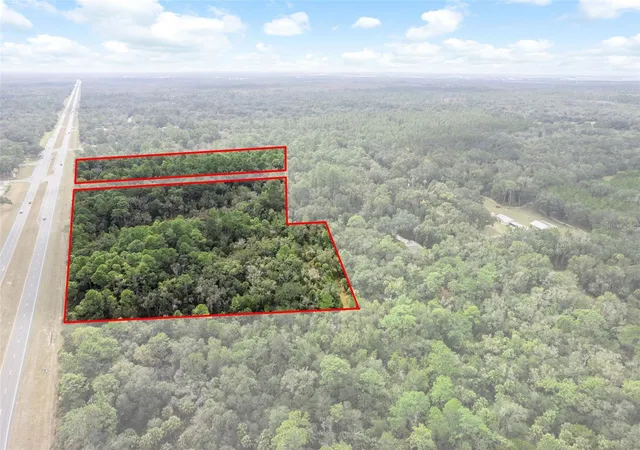 3rd image of 11621 W Garnet Ct, Crystal River, FL 34428 | MLS# OM714313
