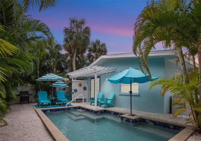 4th image of 5803 Imperiore Ave, Holmes Beach, FL 34217 | MLS# A4673548